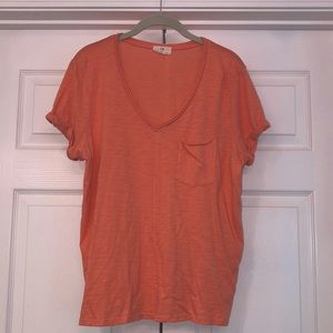 T. la Classic V-neck Tee Large